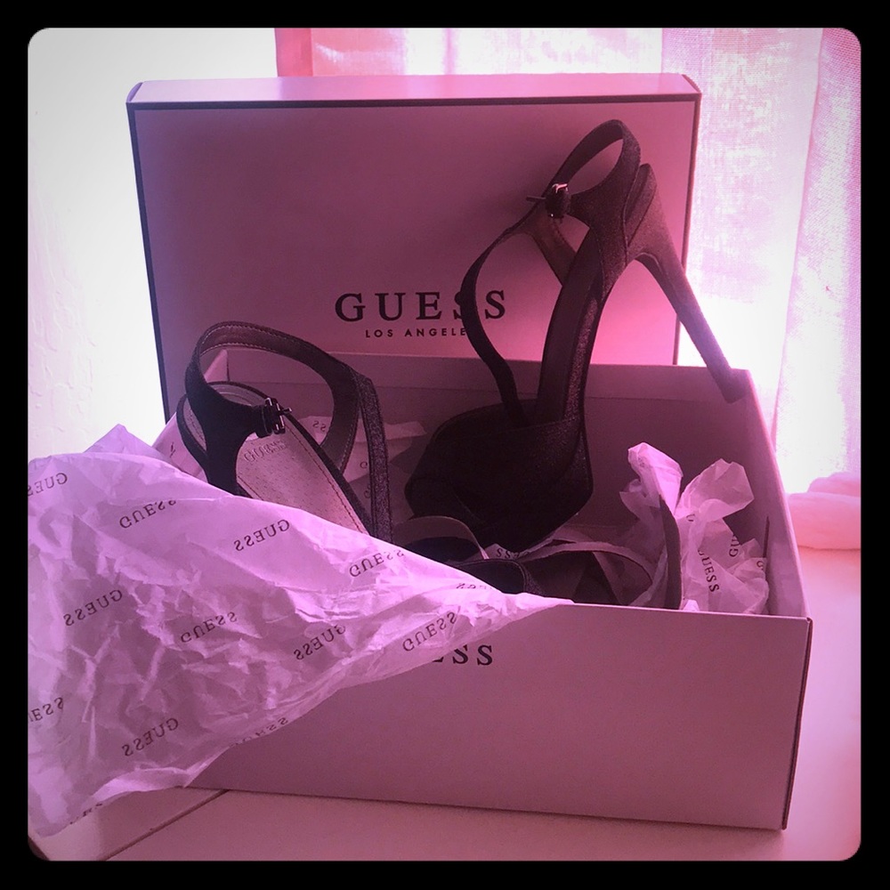 Guess High heels